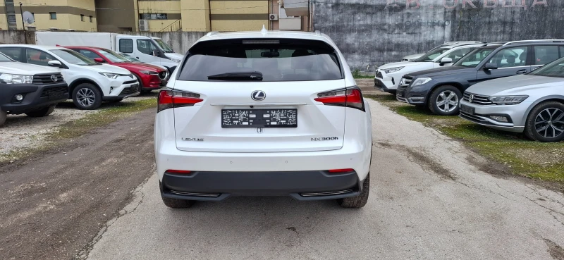 Lexus NX 300h 2.5 Executive ШВЕЙЦАРИЯ, снимка 4 - Автомобили и джипове - 48641274