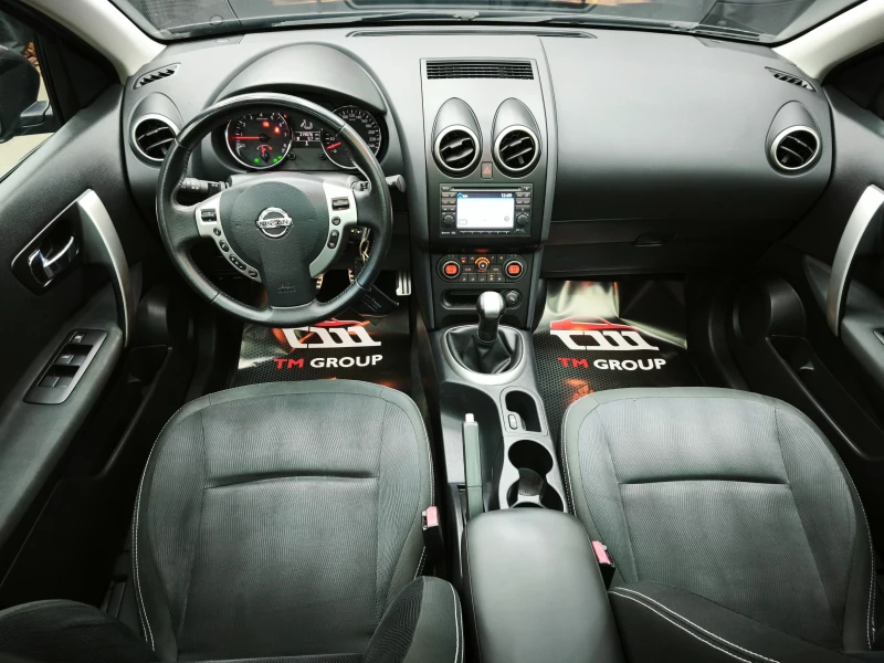 Nissan Qashqai 1.6 Tekna 117k.c * NAVI* PANORAMA* CAMERA* , снимка 10 - Автомобили и джипове - 50811065