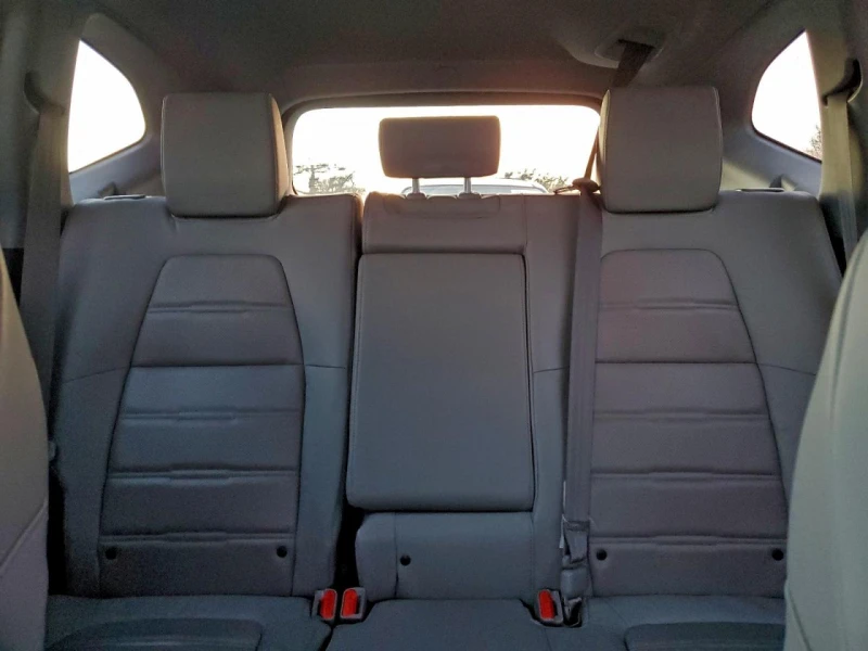 Honda Cr-v EXL / КОЖА / ПАНОРАМА / Парктроник / Автопилот /, снимка 10 - Автомобили и джипове - 52669307