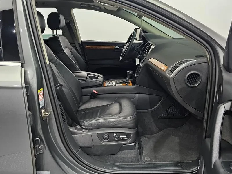 Audi Q7 3.0 TDI Quattro - САМО 30% АВАНС, снимка 11 - Автомобили и джипове - 55951554