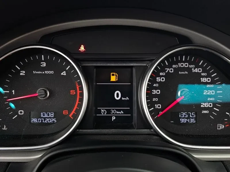 Audi Q7 3.0 TDI Quattro - САМО 30% АВАНС, снимка 8 - Автомобили и джипове - 55951554