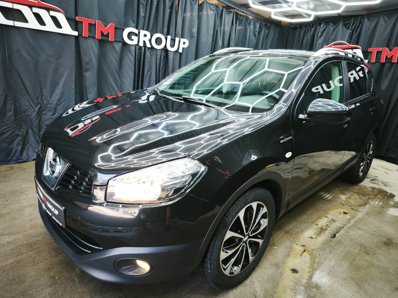 Nissan Qashqai 1.6 Tekna 117k.c * NAVI* PANORAMA* CAMERA* , снимка 1