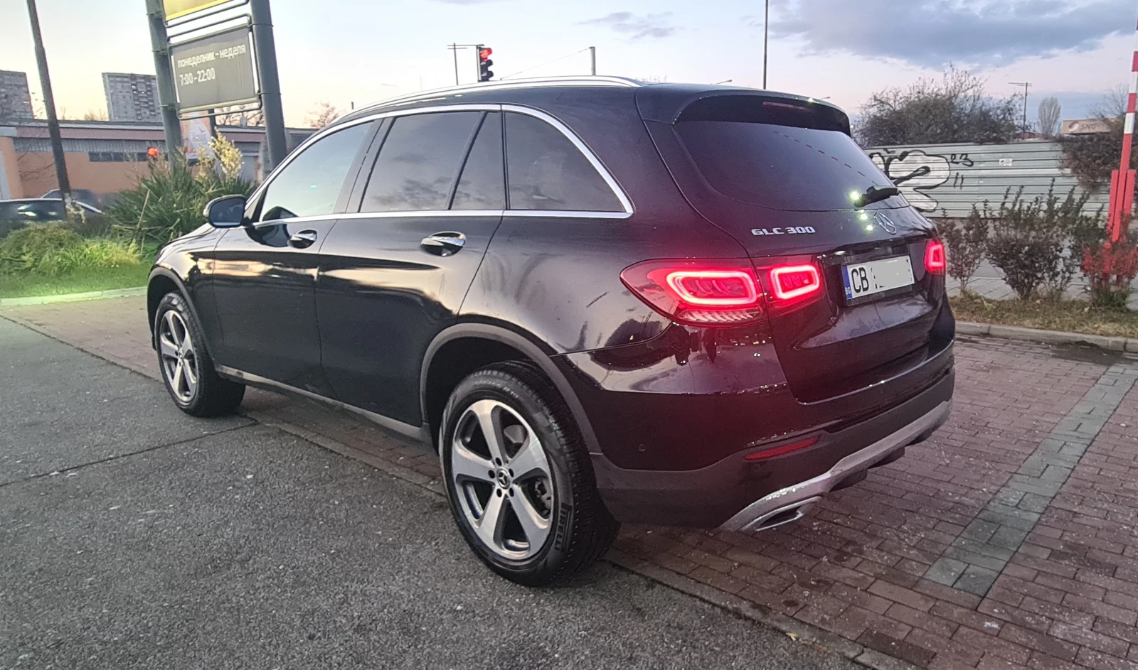 Mercedes-Benz GLC 300 4matic - изображение 3