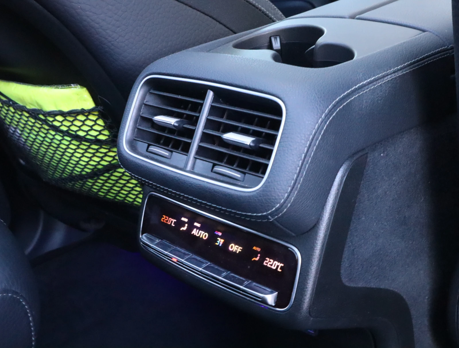 Mercedes-Benz GLS580 AMG/Burmester/HuD/Панорама/Обдухване, снимка 11 - Автомобили и джипове - 50437251