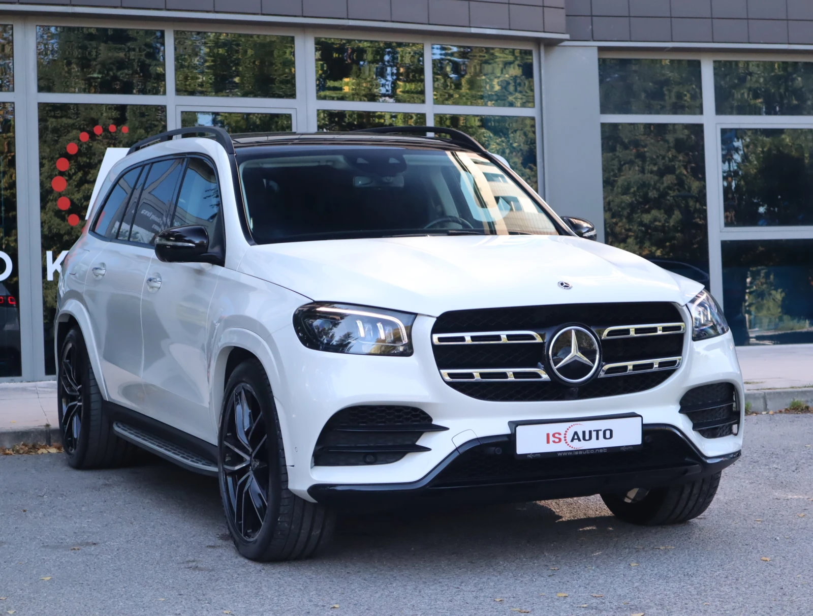 Mercedes-Benz GLS580 AMG/Burmester/HuD/Панорама/Обдухване, снимка 3 - Автомобили и джипове - 50437251