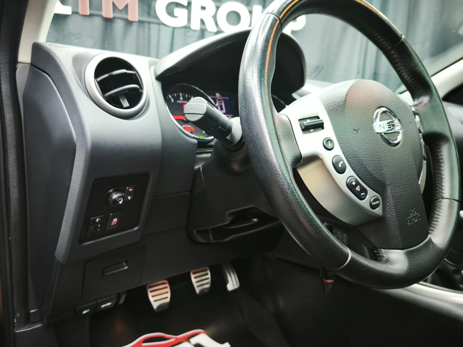 Nissan Qashqai 1.6 Tekna 117k.c * NAVI* PANORAMA* CAMERA*  | Mobile.bg   13