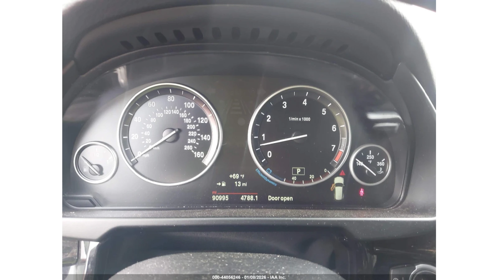 BMW X5 * 3.5* KEYLESS* КОЖА* ПОДГРЕВ* ПАРКТРОНИК* НАВИ* , снимка 12 - Автомобили и джипове - 53712178