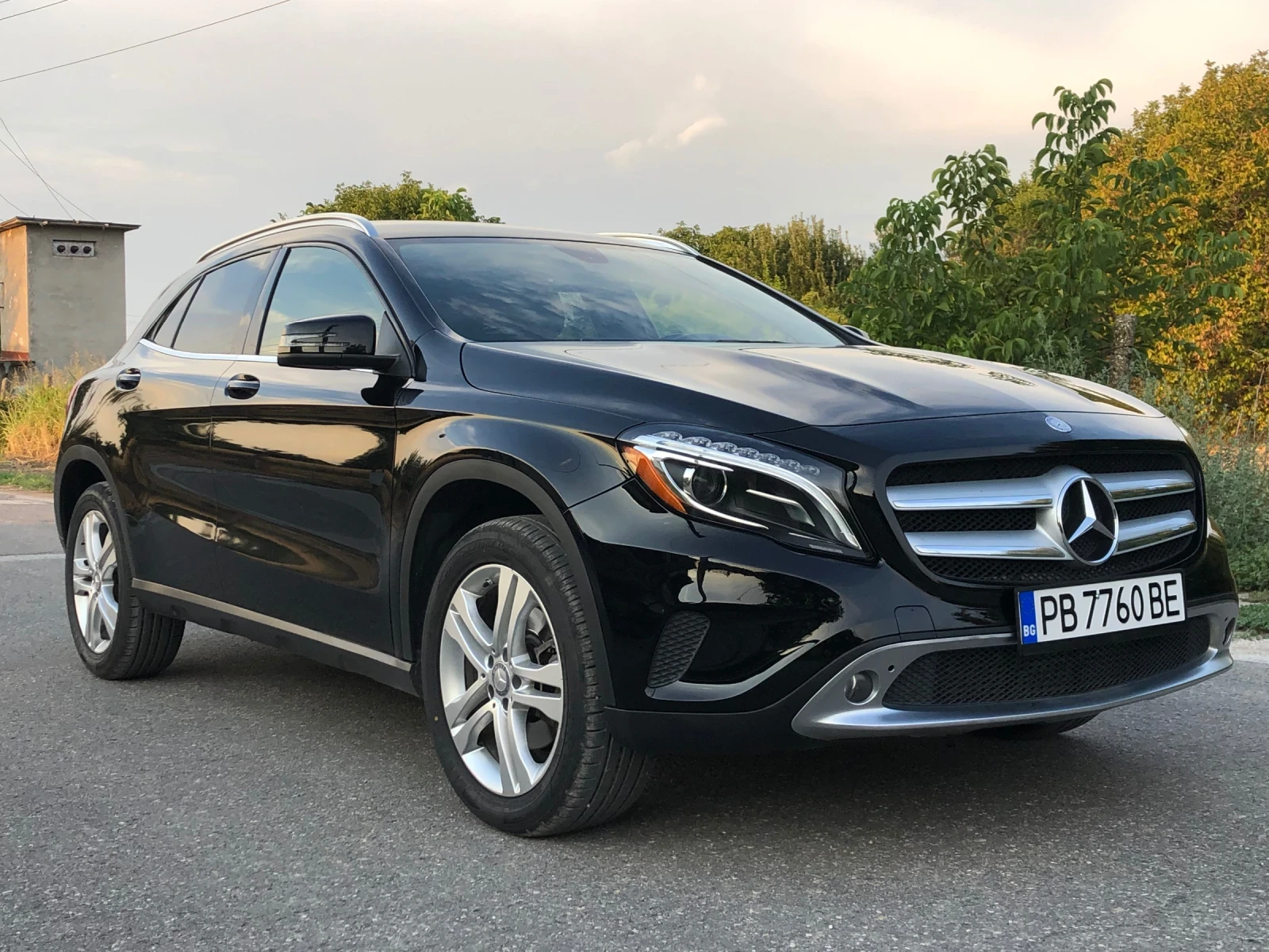 Mercedes-Benz GLA 250 4MATIC, снимка 4 - Автомобили и джипове - 54014287