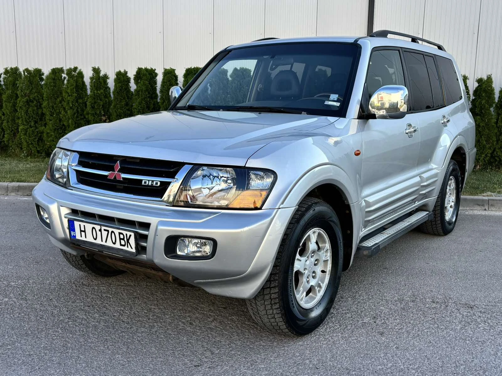 Mitsubishi Pajero 3.2 DID, снимка 3 - Автомобили и джипове - 54027027