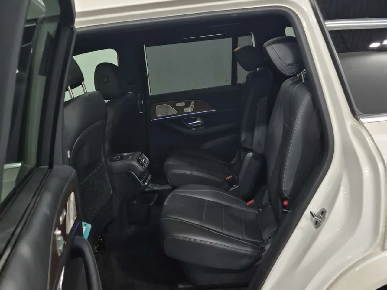 Mercedes-Benz GLS 450 АМГ ПАКЕТ/ДИСТРОНИК/360/ПАНО/CARFAX/ФИНАНСИРАНЕ, снимка 14 - Автомобили и джипове - 54684143