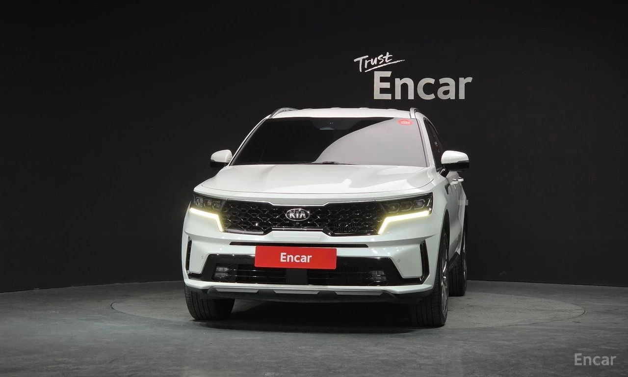 Kia Sorento 2.5T* SIGNATURE* DRIVE-ASSIST* 360CAMERA* DIGITAL*, снимка 2 - Автомобили и джипове - 54760239