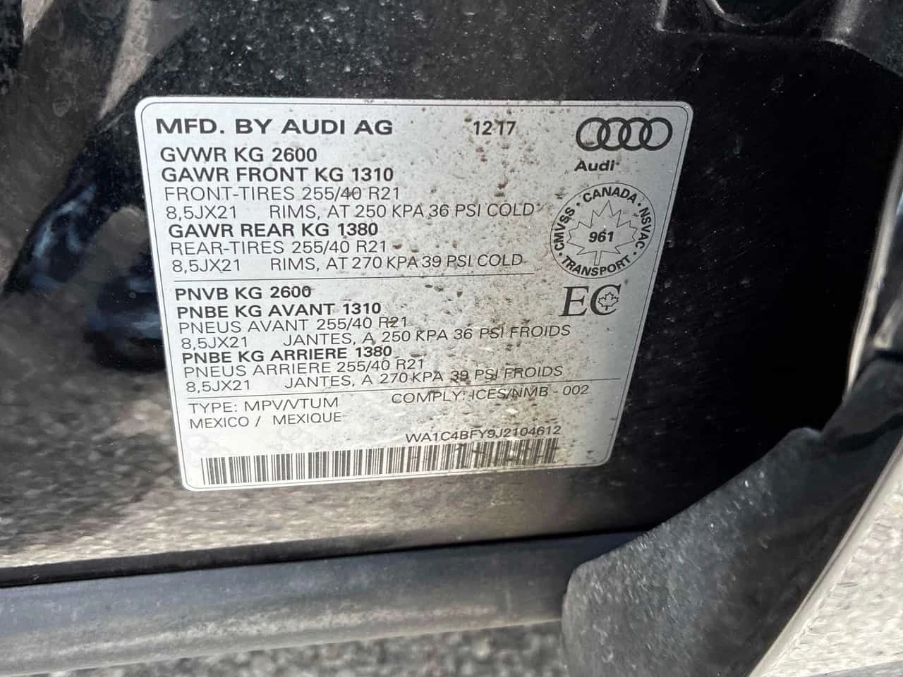 Audi SQ5 * 3.0 TFSI quattro Technik tiptronic * CARFAX * ЦЕ, снимка 11 - Автомобили и джипове - 54902803