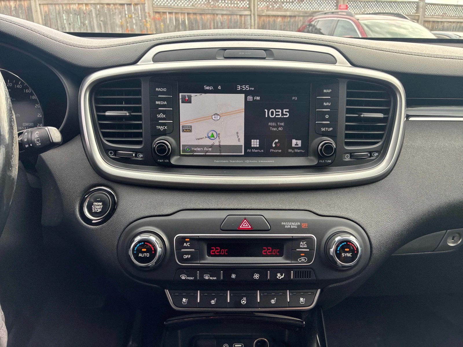 Kia Sorento * AWD * CARFAX * ОПЦИЯ ЗА ФИНАНСИРАНЕ , снимка 9 - Автомобили и джипове - 55987898