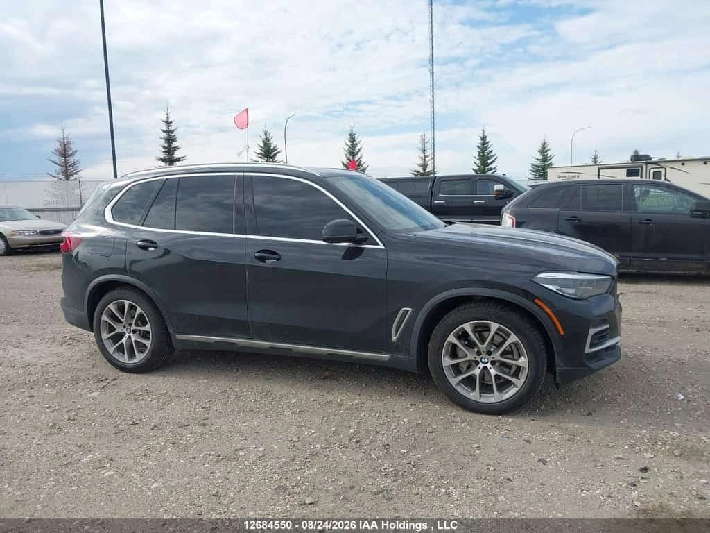 BMW X5 * XDRIVE40I * CARFAX * ����� �� ����������� | Mobile.bg � ����������� 13