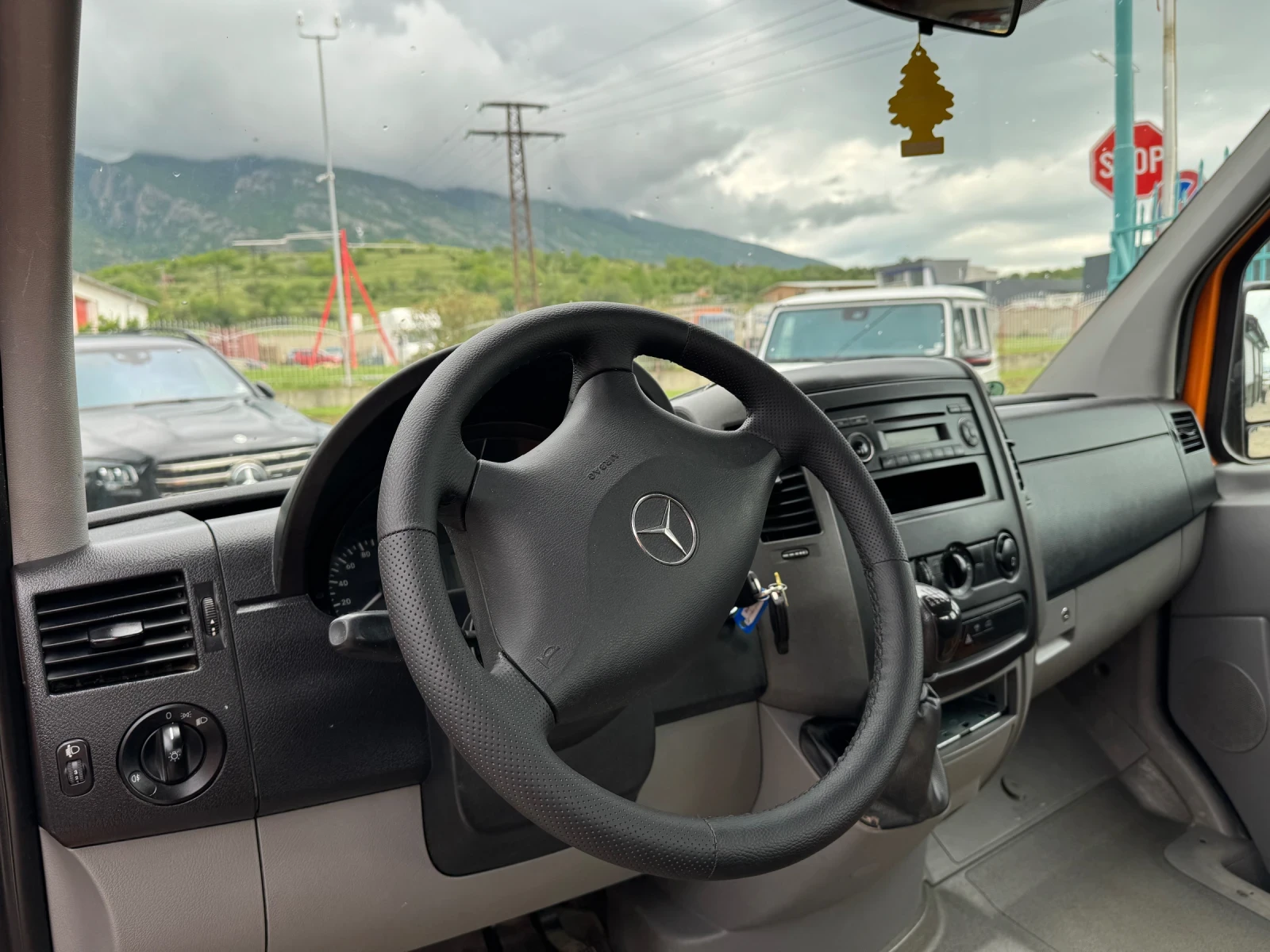 Mercedes-Benz Sprinter 311 CDI* 6+ 1 места - изображение 3