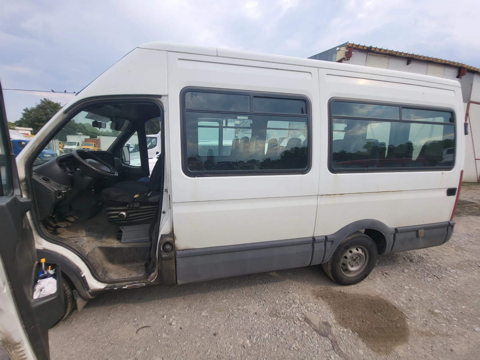 Iveco 35s13  - изображение 4