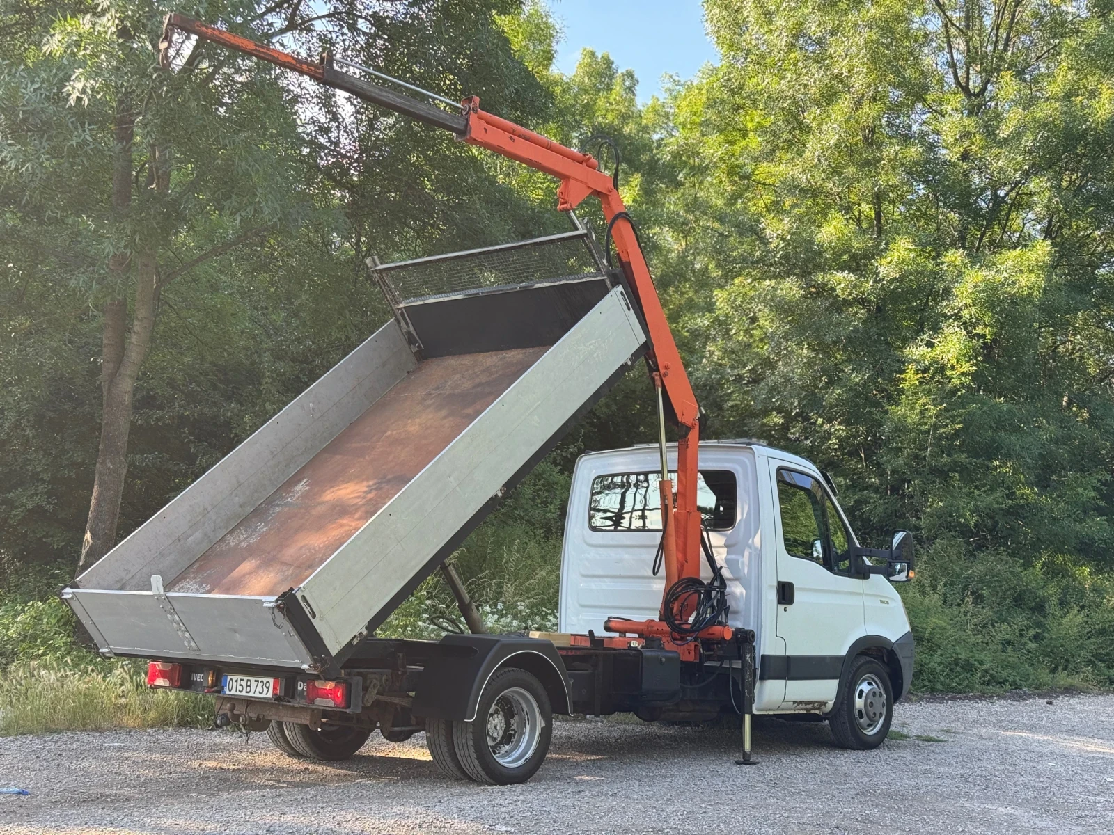 Iveco 35c18 Самосвал с кран до 3.5тона, снимка 2 - Бусове и автобуси - 54970729