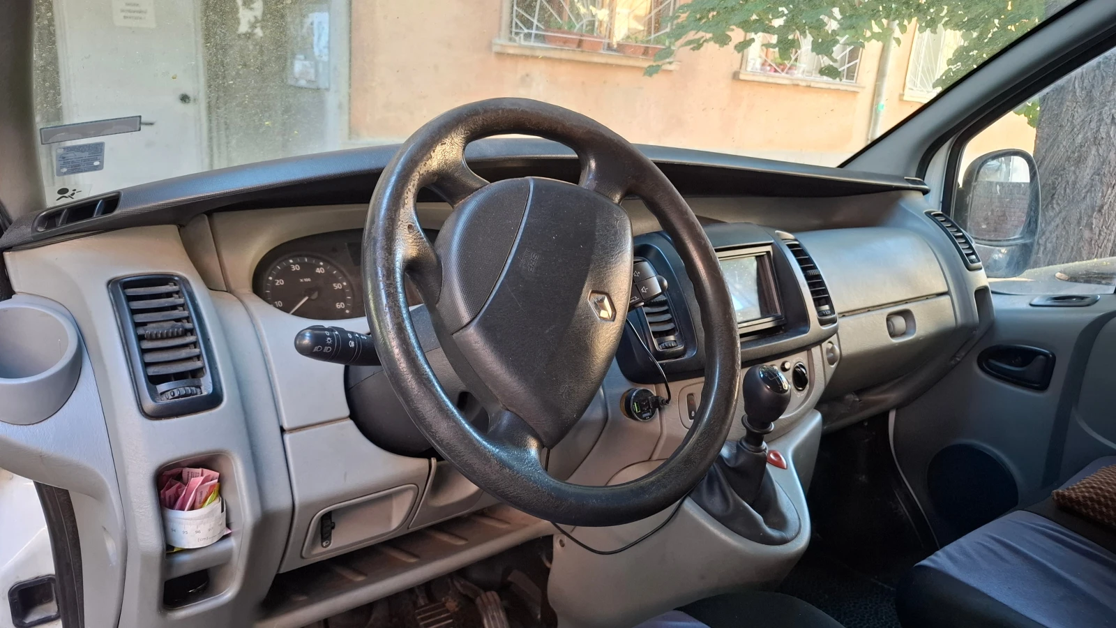 Renault Trafic 1.9 D, снимка 5 - Бусове и автобуси - 55014610