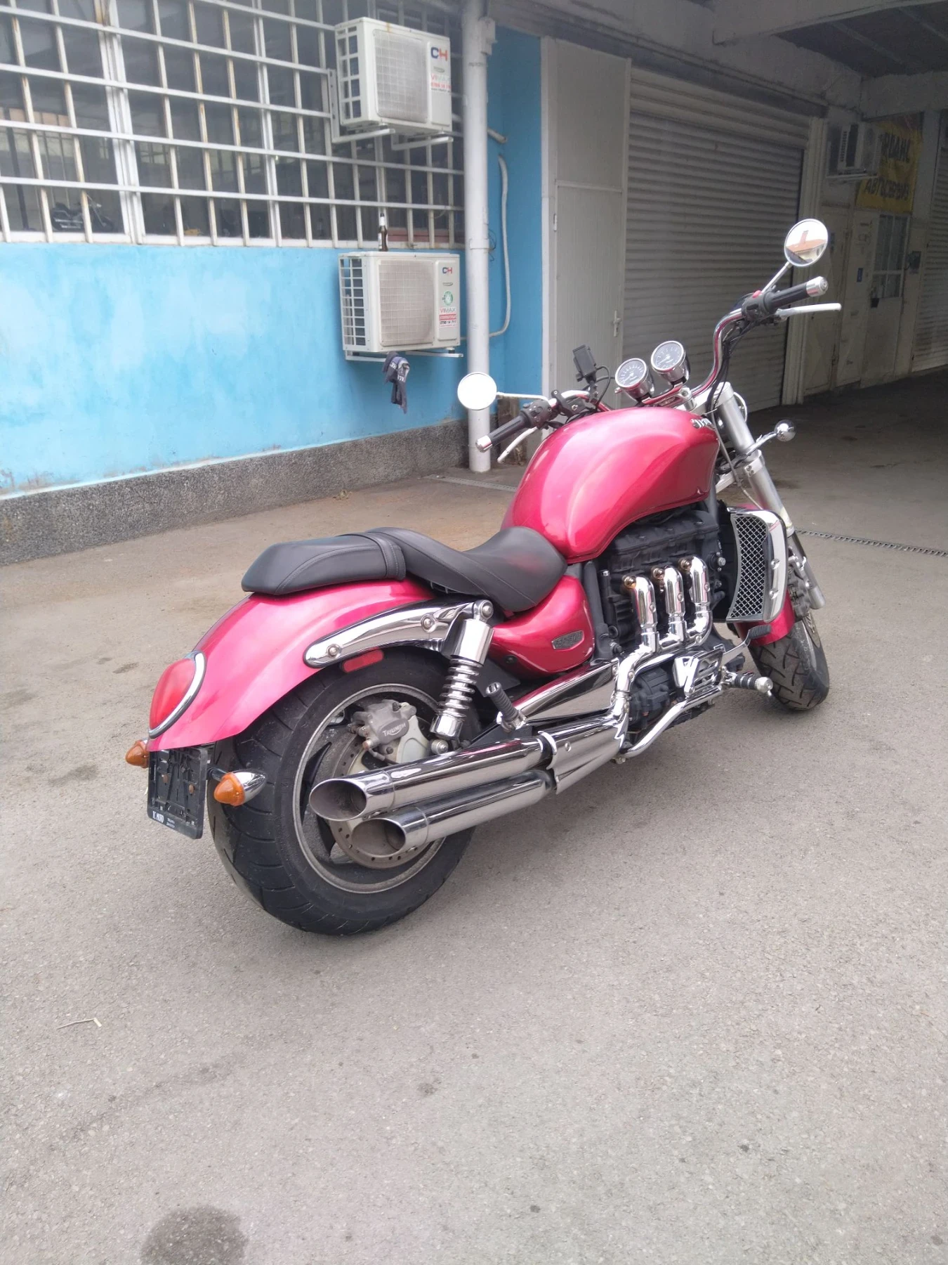 Triumph Rocket 3, снимка 3 - Мотоциклети и мототехника - 56452065