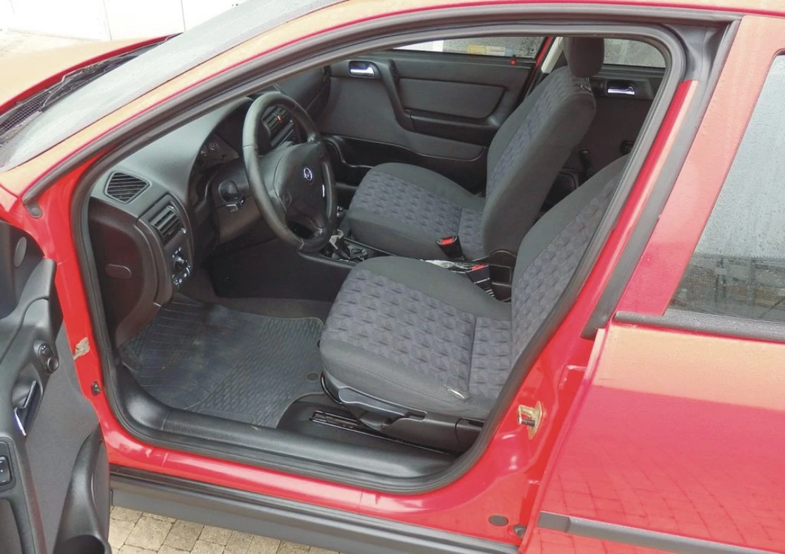 ЧАСТИ Опел АСТРА Г  седан 1998-2005г. Opel Astra G   16V бензин, 1600куб, 74kW, 101kс, Есотес., снимка 9 - Части - 53799566