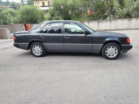 Mercedes-Benz 124 200E, снимка 10