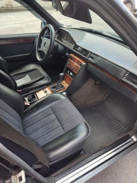 Mercedes-Benz 124 200E, снимка 3