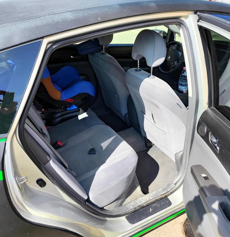 Toyota Prius 1.5 Hybrid LPG, снимка 8 - Автомобили и джипове - 51698210