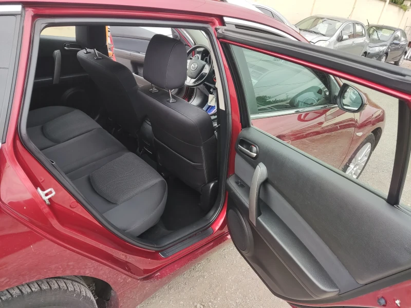 Mazda 6 2.0i Gas, снимка 8 - Автомобили и джипове - 52084641