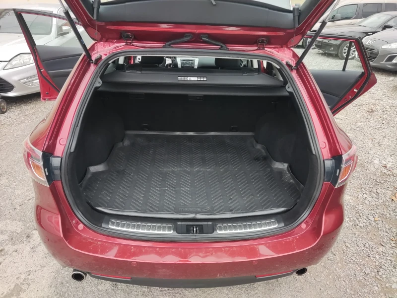 Mazda 6 2.0i Gas, снимка 9 - Автомобили и джипове - 52084641