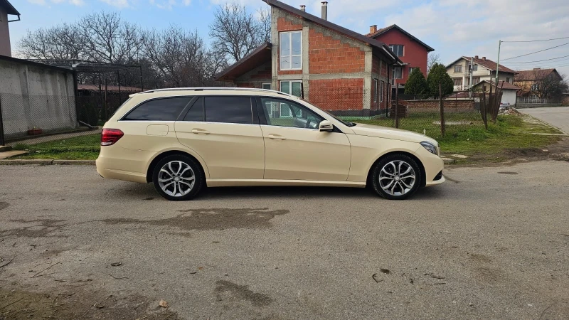 Mercedes-Benz E 220, снимка 8 - Автомобили и джипове - 52882698