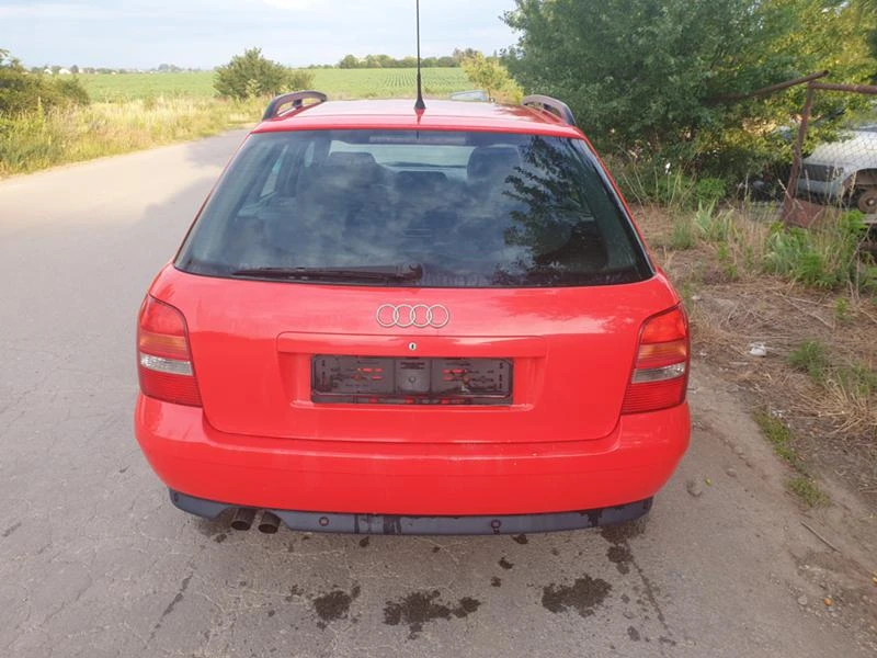 Audi A4 1.8T AWT автоматик, снимка 15 - Автомобили и джипове - 47659747