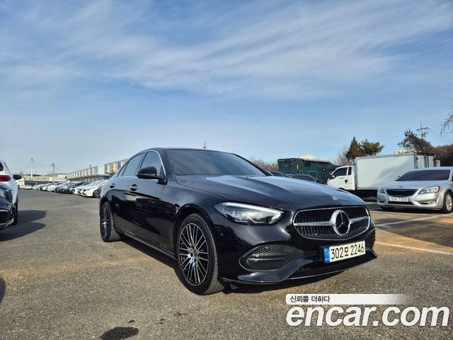 Mercedes-Benz C 200, снимка 3 - Автомобили и джипове - 56077576