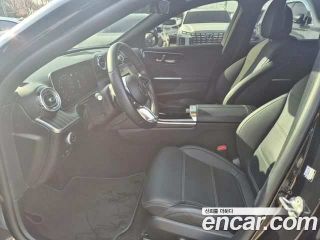 Mercedes-Benz C 200, снимка 8 - Автомобили и джипове - 56077576
