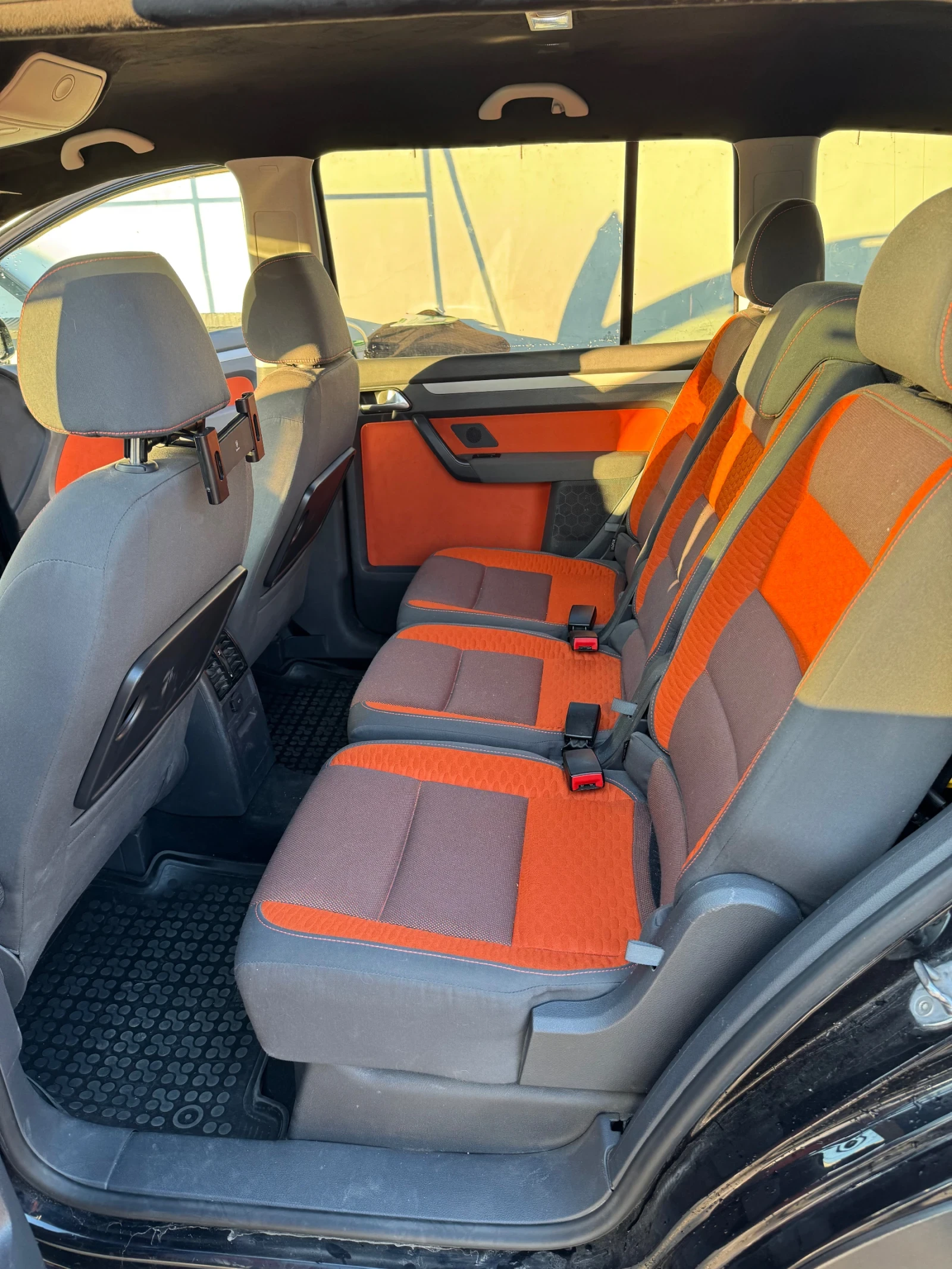 VW Touran CROSS - изображение 6
