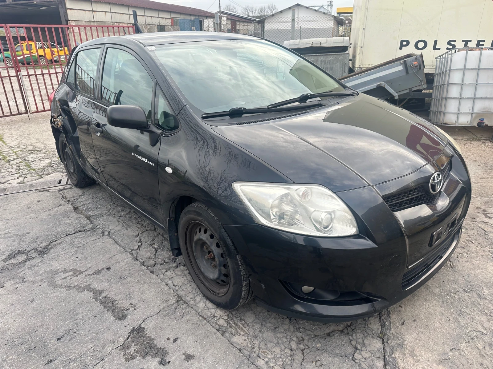 Toyota Auris 1.3 179 х реални километра - изображение 3