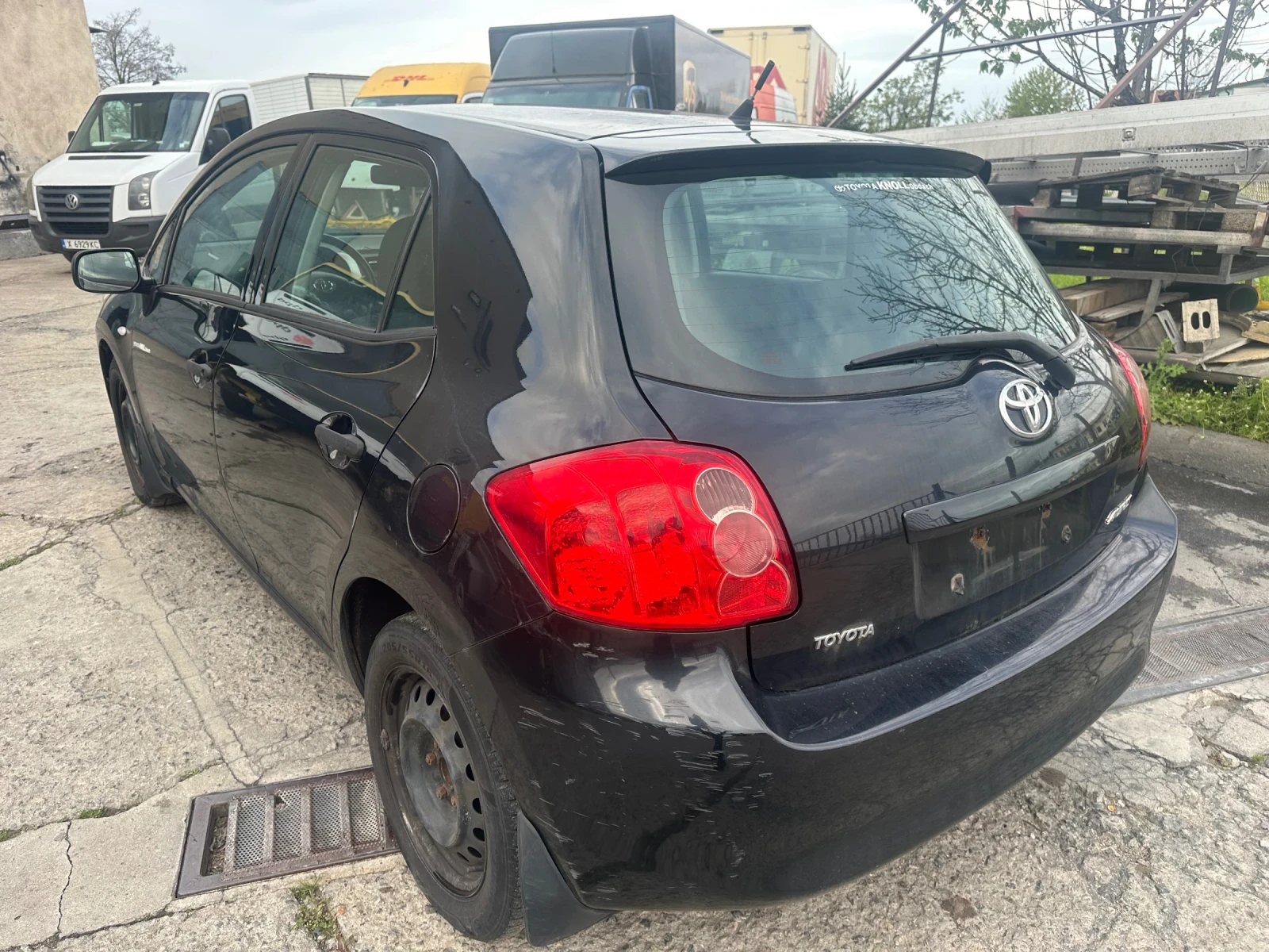 Toyota Auris 1.3 179 х реални километра - изображение 4