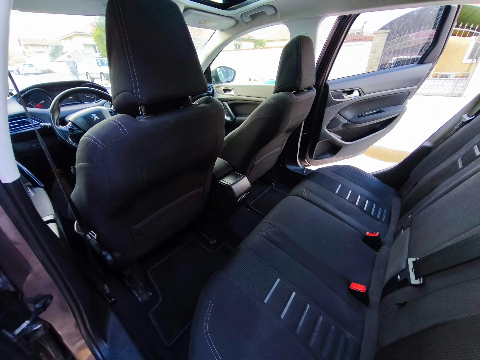 Peugeot 308 1.6i - изображение 3