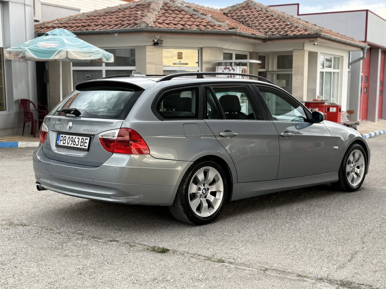 BMW 320 2.0 D 163 кс Navi  - изображение 2