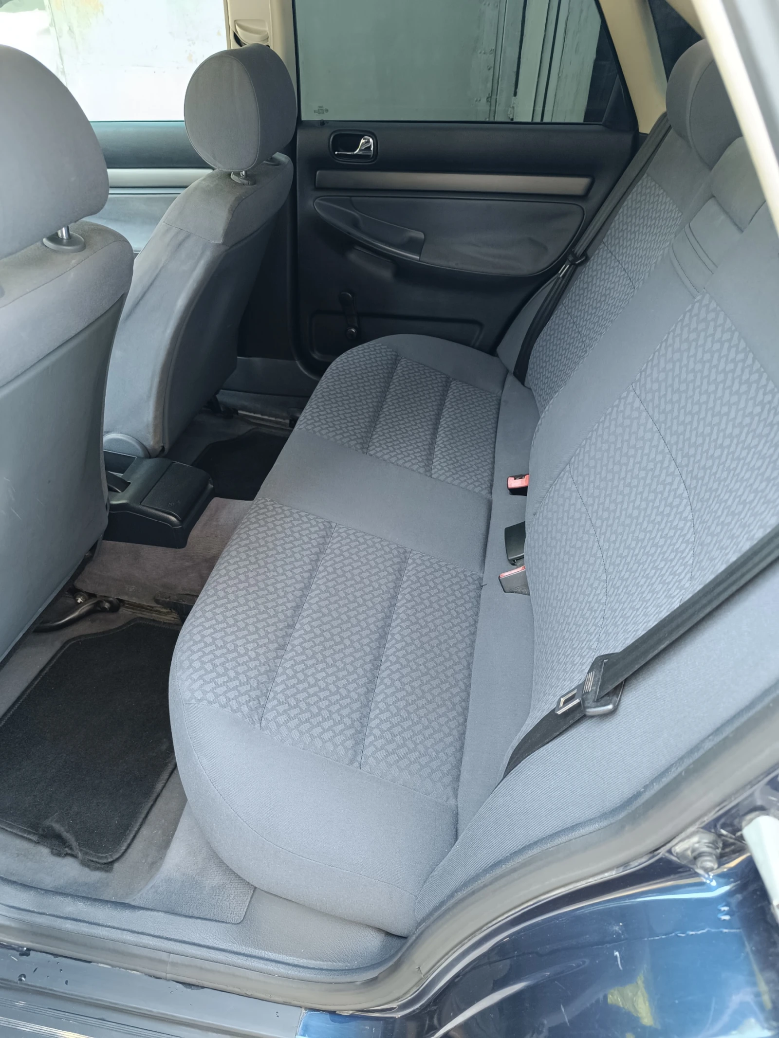 Audi A4 B5 - изображение 9