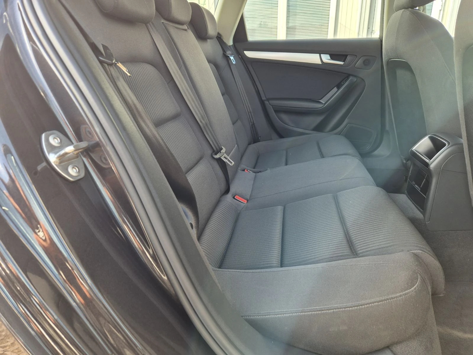 Audi A4 3.0D-LED-QUATTRO-AUTOMATIC | Mobile.bg — изображение 13