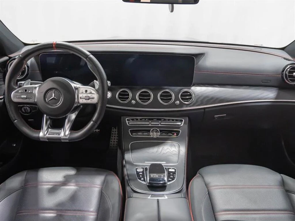 Mercedes-Benz E 53 AMG EQ BOOST * CARFAX * АвтоКредит * Цена до България* - изображение 5