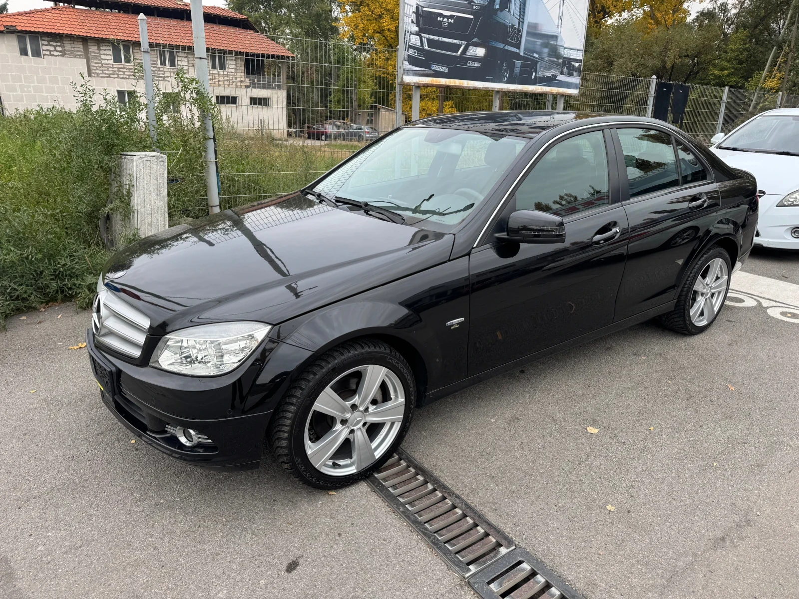 Mercedes-Benz C 180 125000km TOP!NEW! | Mobile.bg   1