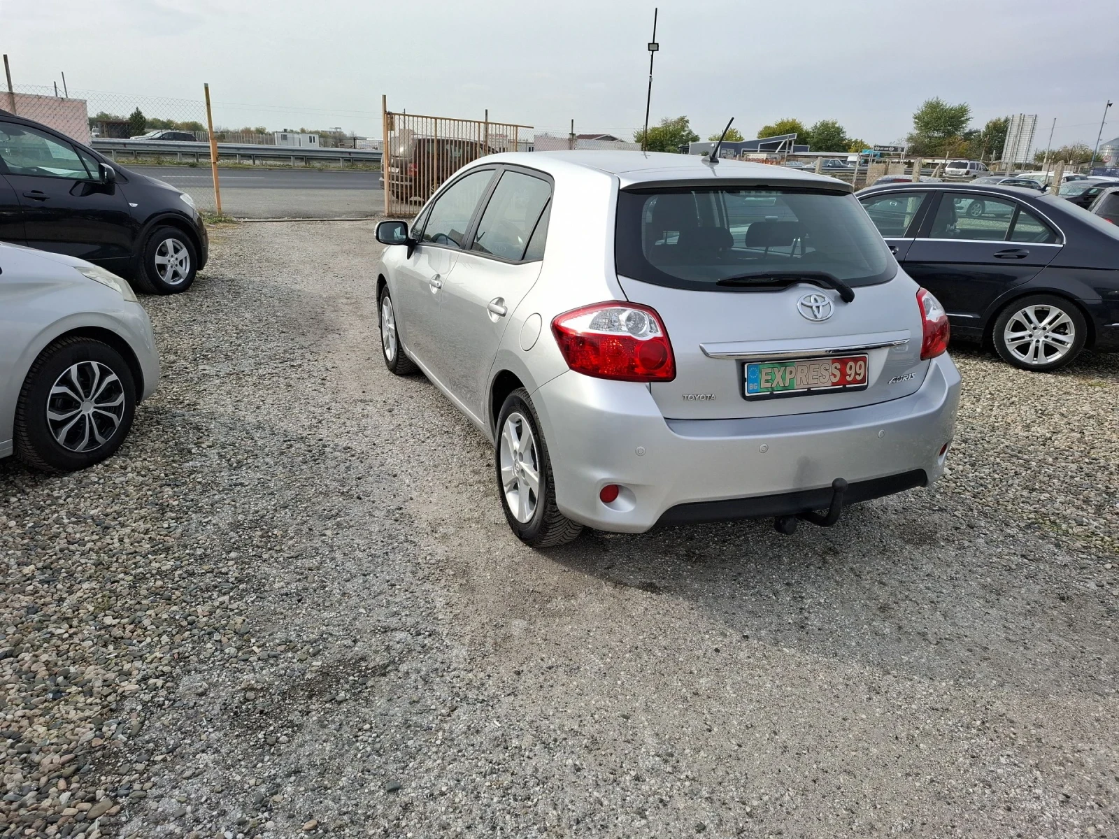 Toyota Auris 1.6 i - изображение 3