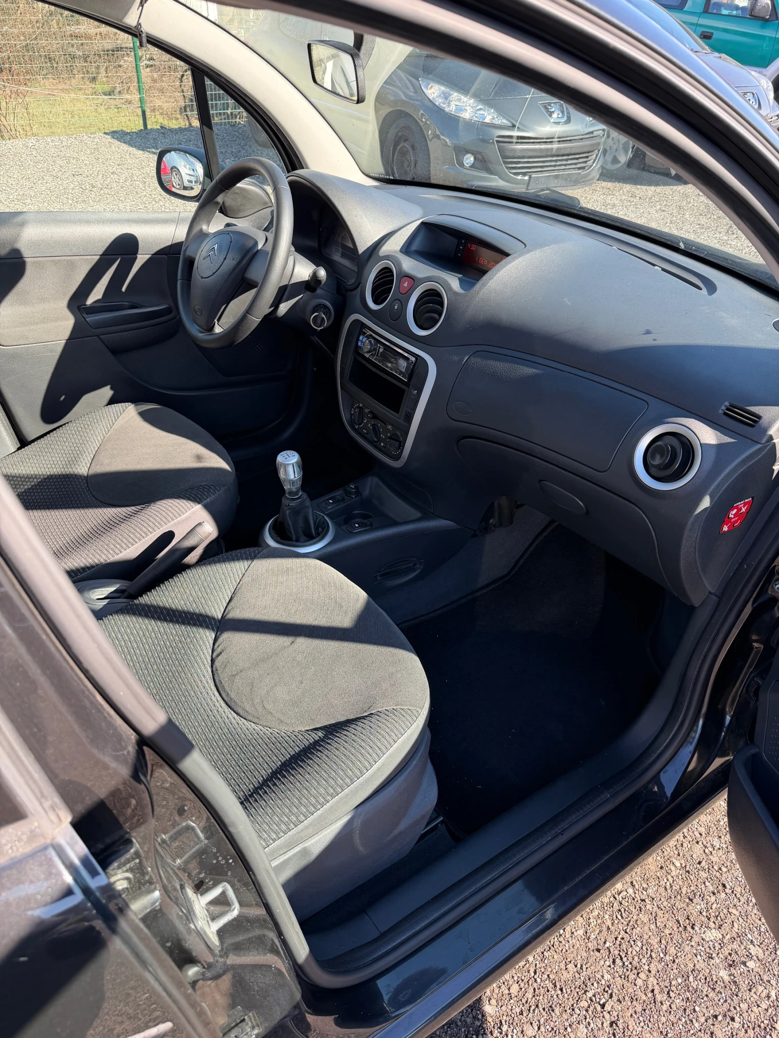 Citroen C3 КАТО НОВ, 117.600 КМ СЕРВИЗНА КН, ГУМИ  - изображение 8