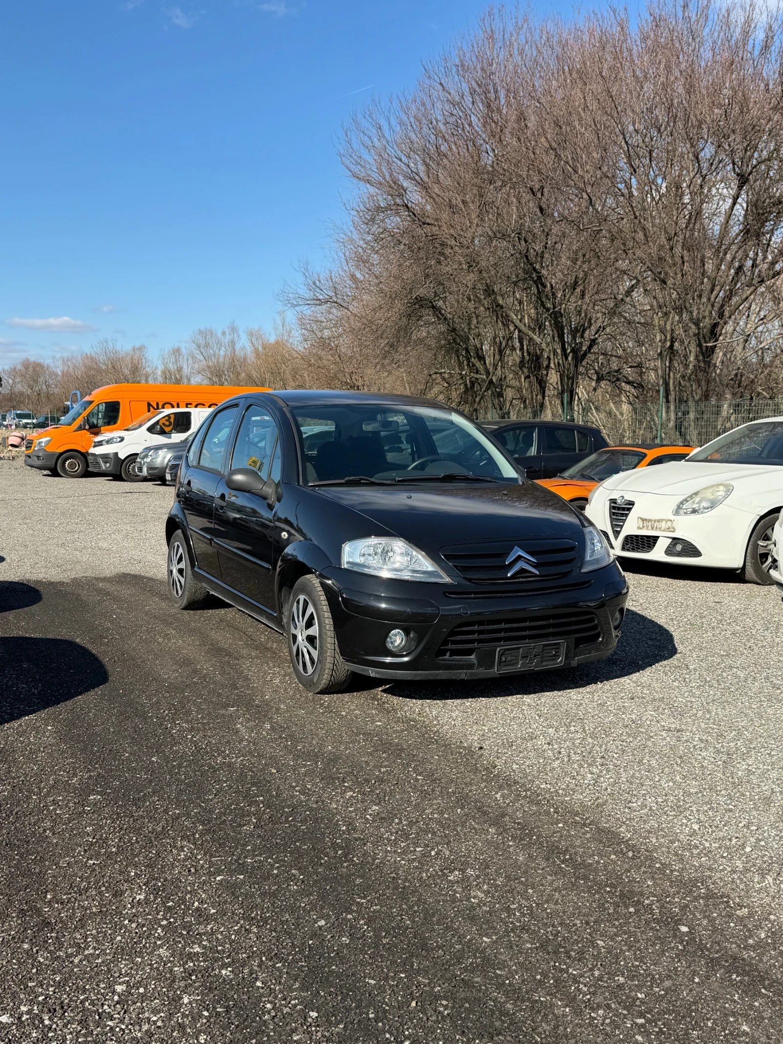 Citroen C3 КАТО НОВ, 117.600 КМ СЕРВИЗНА КН, ГУМИ  - изображение 3