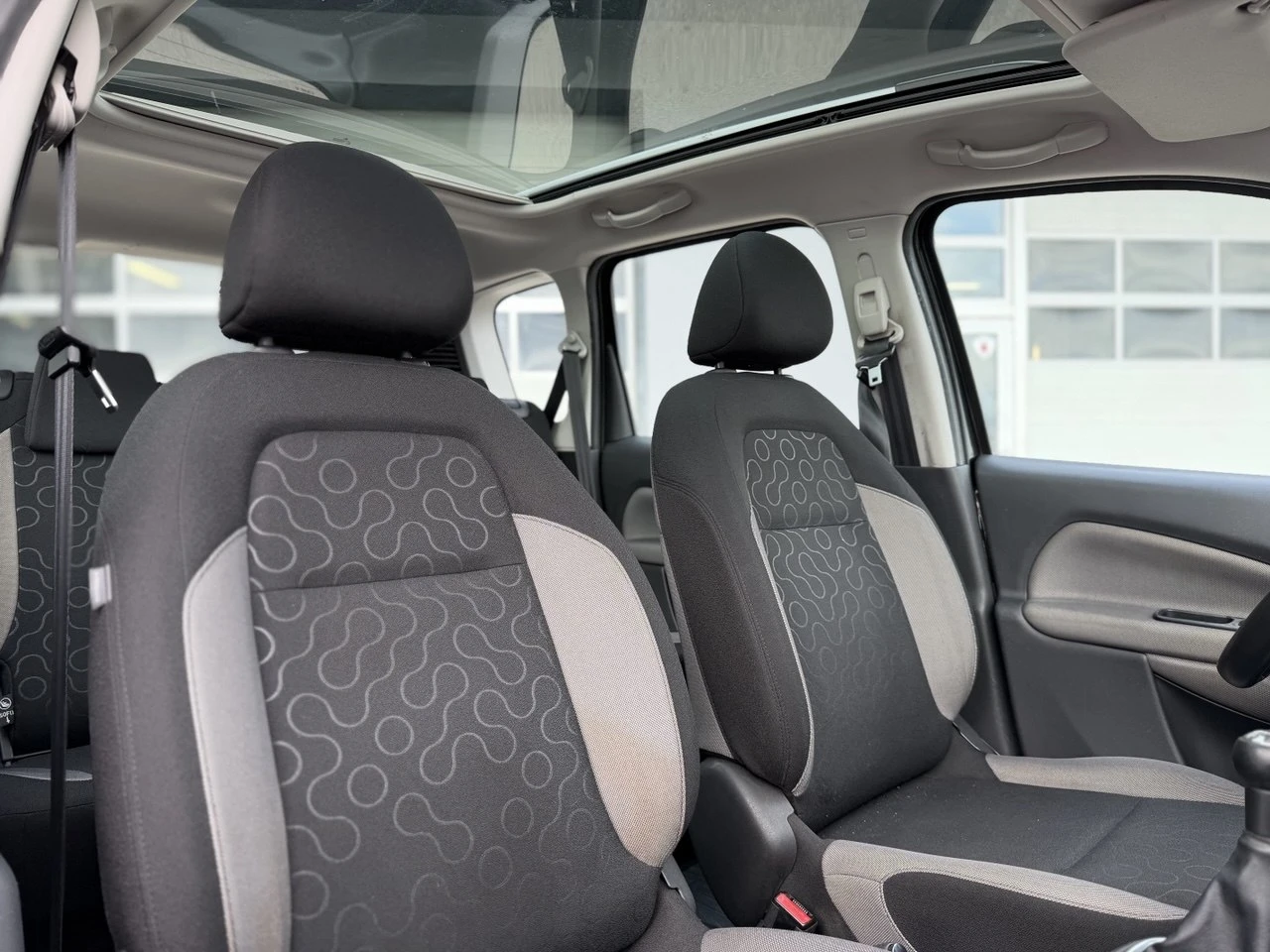 Citroen C3 Picasso 1.4i PANORAMA, снимка 15 - Автомобили и джипове - 54088698