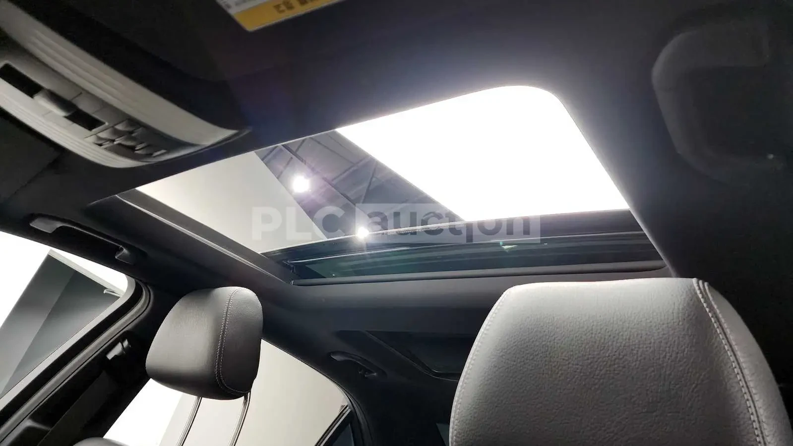 Mercedes-Benz E 220, снимка 16 - Автомобили и джипове - 54147721