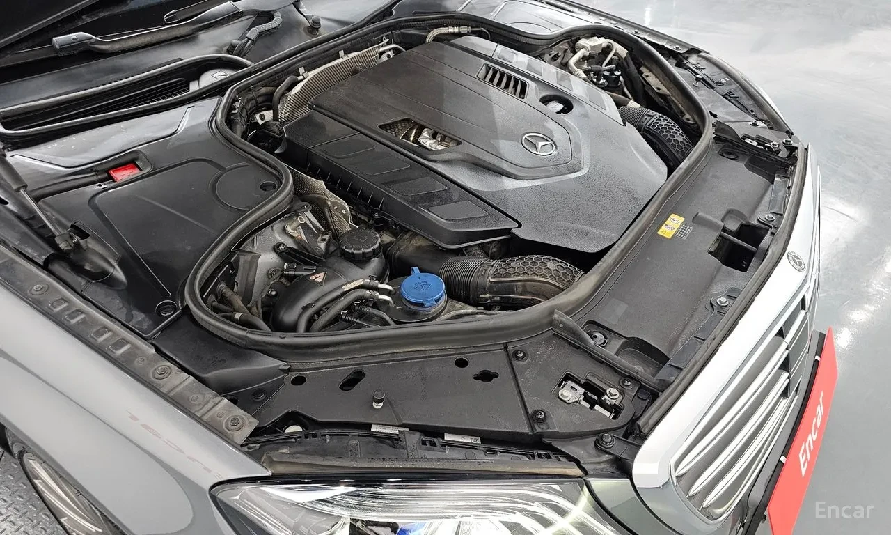 Mercedes-Benz S 560 L 4MATIC, снимка 6 - Автомобили и джипове - 54625241