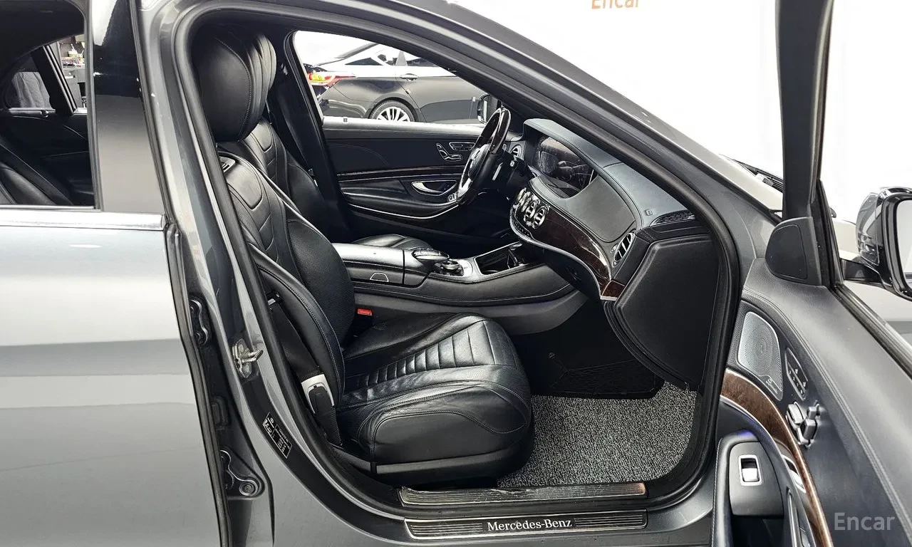 Mercedes-Benz S 560 L 4MATIC, снимка 11 - Автомобили и джипове - 54625241