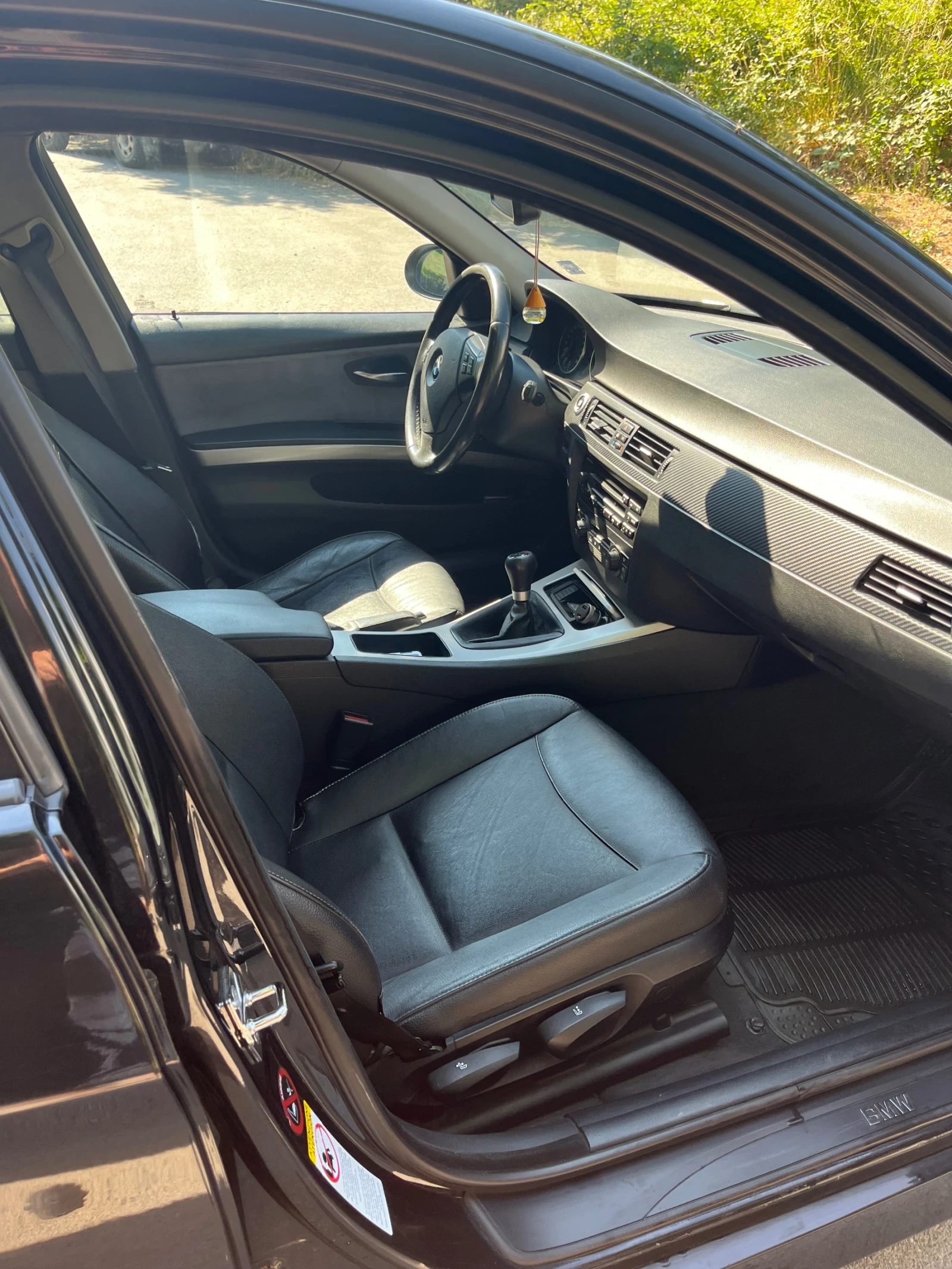 BMW 320, снимка 4 - Автомобили и джипове - 55068912
